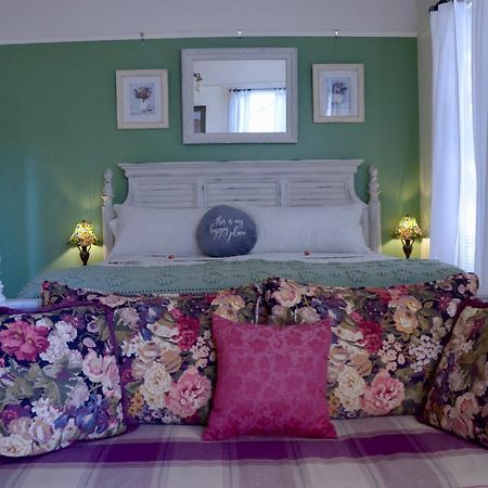 Starlight Pines Bed & Breakfast แฟลกสตาฟ ภายนอก รูปภาพ